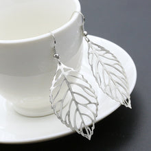 Load image into Gallery viewer, Dangling Metal Leaves Drop Earring