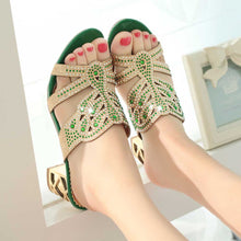 Load image into Gallery viewer, Chunky Heel Sandal