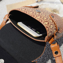 Load image into Gallery viewer, Shoulder Messenger Bag