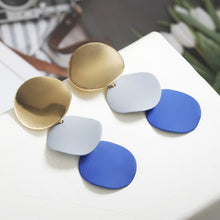 Load image into Gallery viewer, Vintage Geometric Statement Earring