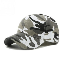 Load image into Gallery viewer, Camouflage Climbing Cap