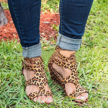 Load image into Gallery viewer, Leopard Casual Shoes