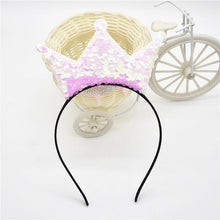 Load image into Gallery viewer, Hand Strip Hair Hoop