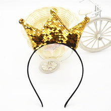 Load image into Gallery viewer, Hand Strip Hair Hoop