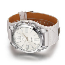 Load image into Gallery viewer, Analog Roman Leather Watch
